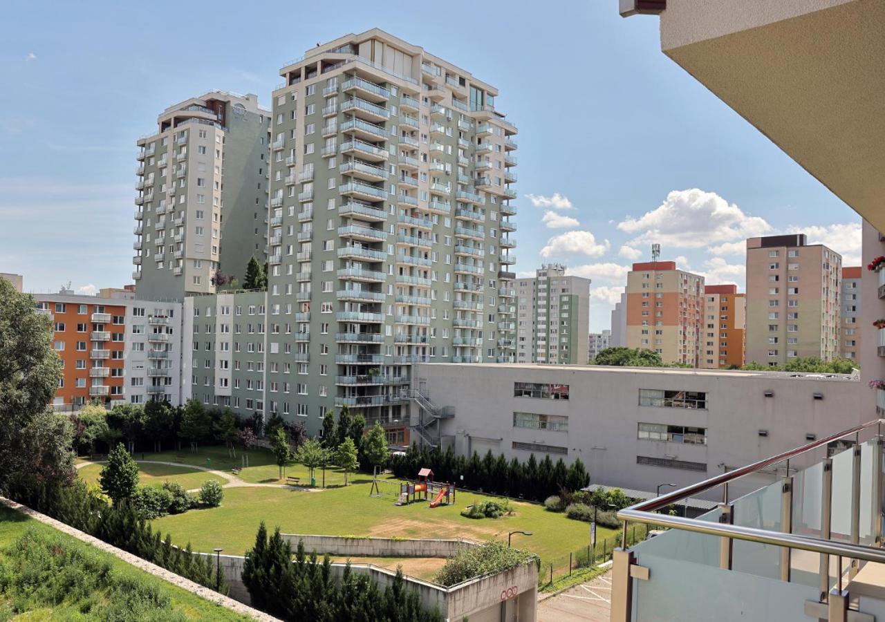 Luxury Grand Apartments By Bratislavatrip Ngoại thất bức ảnh
