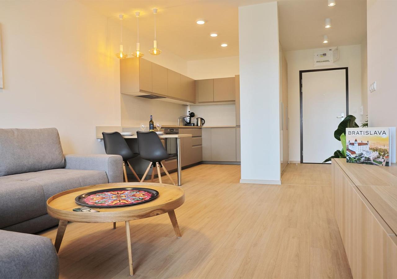 Luxury Grand Apartments By Bratislavatrip Ngoại thất bức ảnh